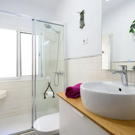 Flat 1 Min Away Canteras Apartment Las Palmas de Gran Canaria